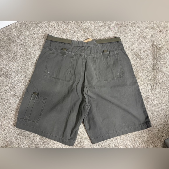 NWT Alpine Design Outdoor Hiking Cargo Shorts Green/Grey‎ Size 38 - Picture 4 of 7